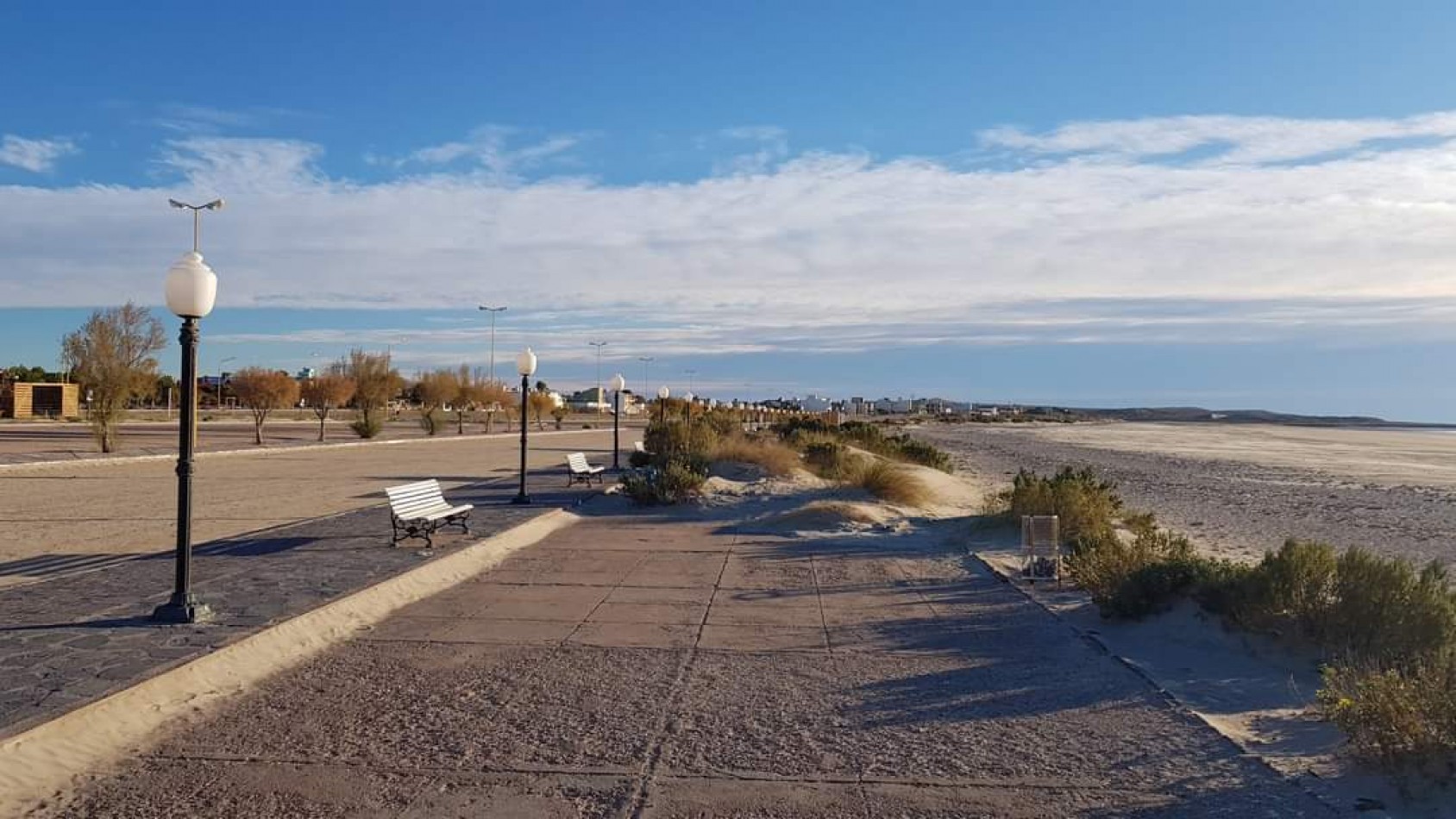 ALQUILER TEMPORAL DE CASA CON PILETA EN PLAYAS DORADAS RIO NEGRO