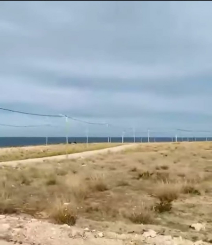 VENTA DE TERRENO EN PLAYAS DORADAS RIO NEGRO 