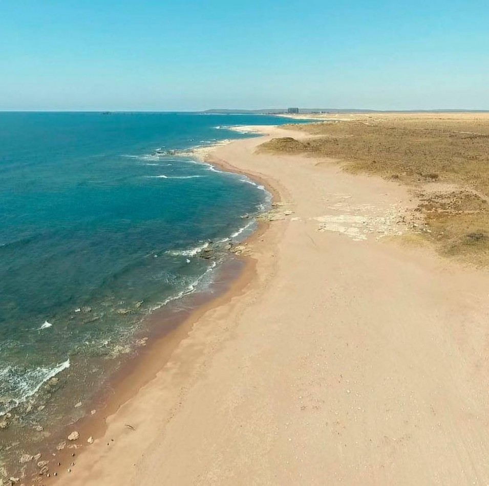 VENTA DE TERRENO EN PLAYAS DORADAS RIO NEGRO 