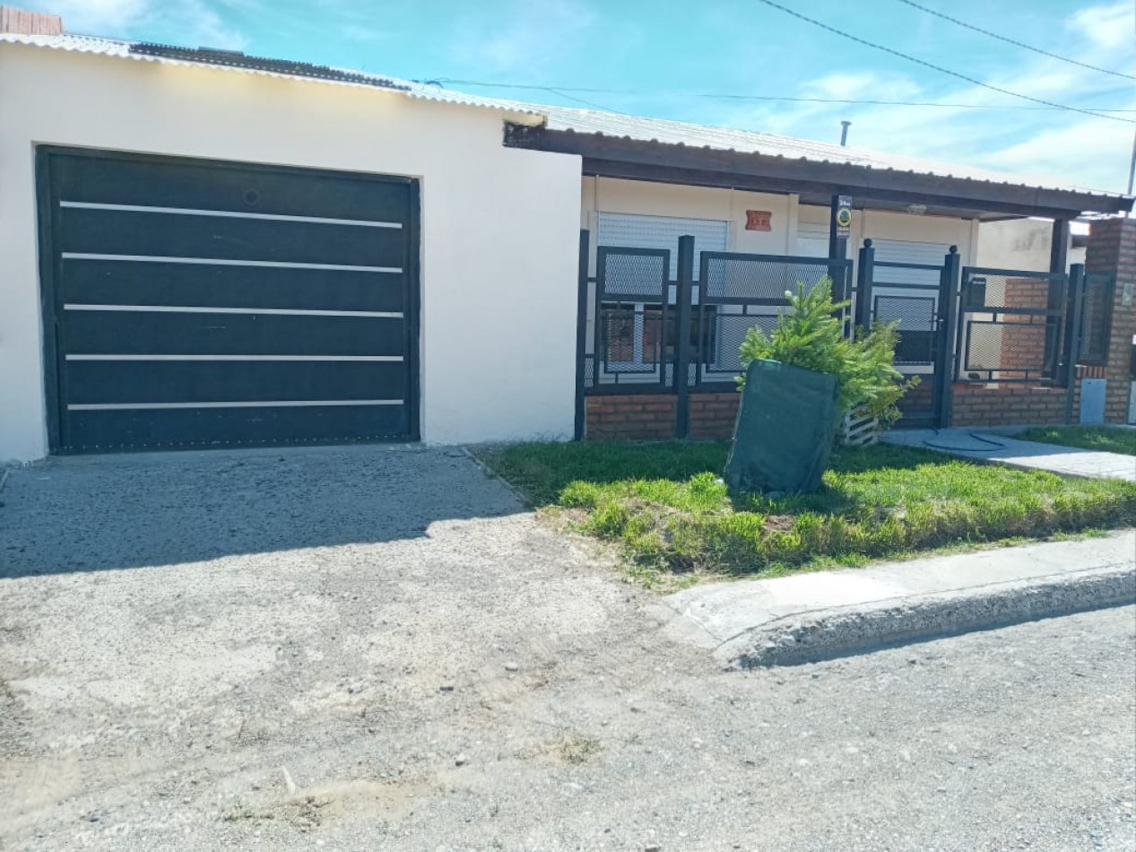 VENTA DE CASA APTA CREDITO EN COMANDANTE LUIS PIEDRABUENA SANTA CRUZ