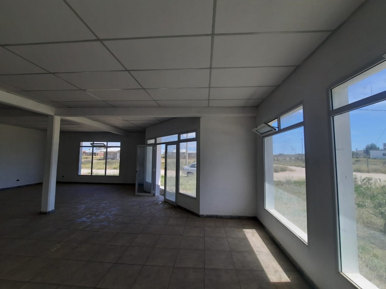 VENTA LOCAL COMERCIAL EN PLAYAS DORADAS RIO NEGRO