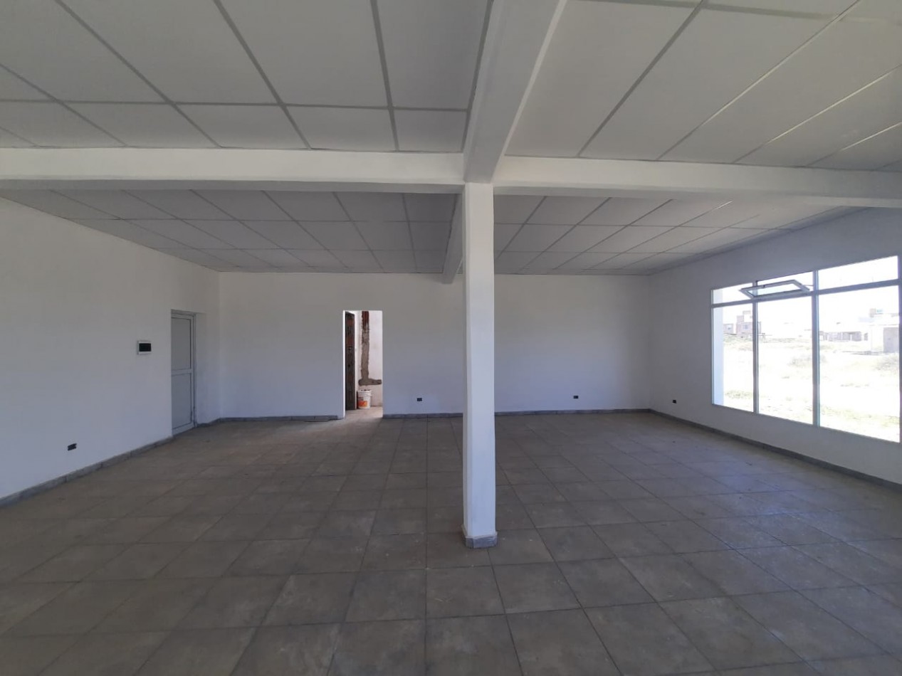 VENTA LOCAL COMERCIAL EN PLAYAS DORADAS RIO NEGRO