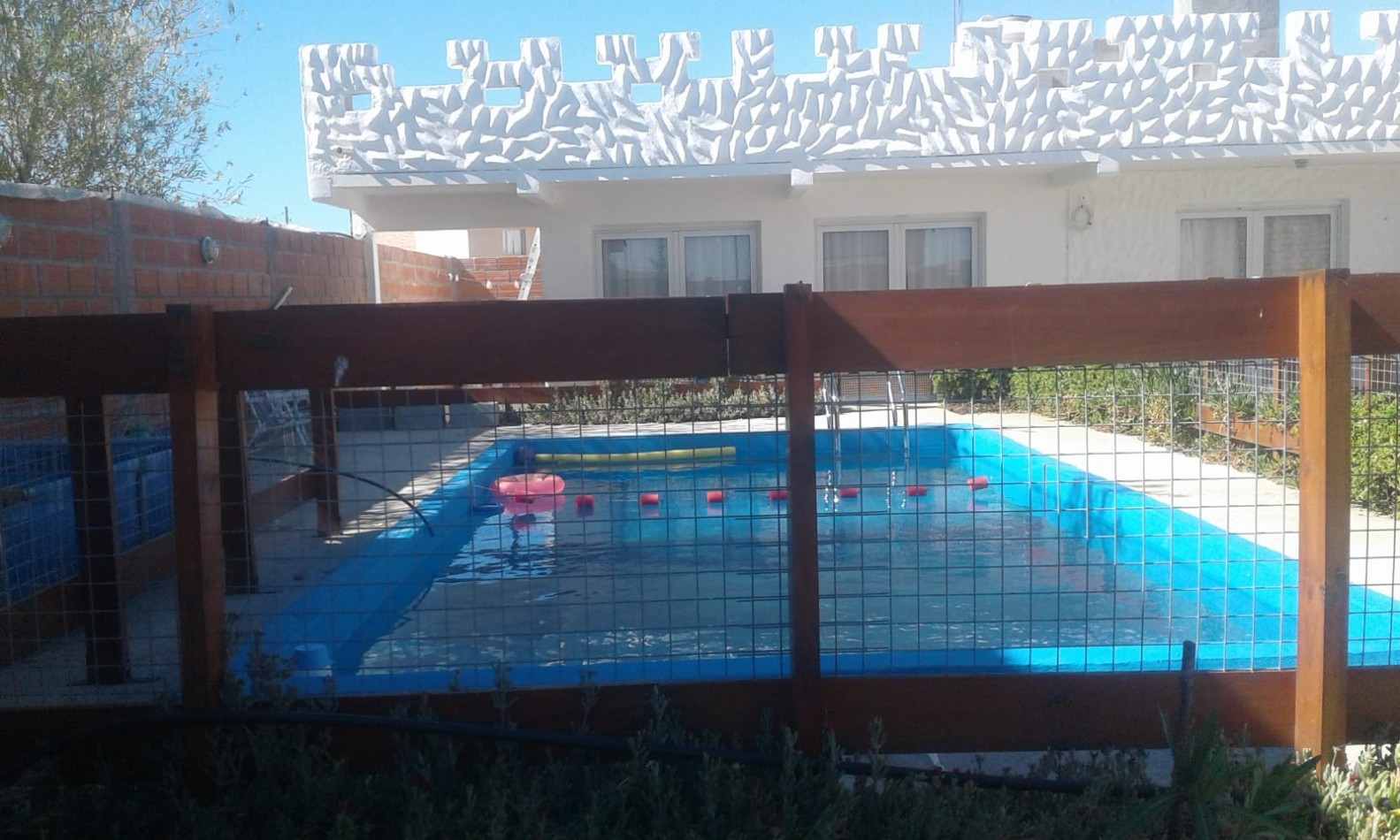 ALQUILER TEMPORAL DE CASA CON PILETA EN PLAYAS DORADAS RIO NEGRO