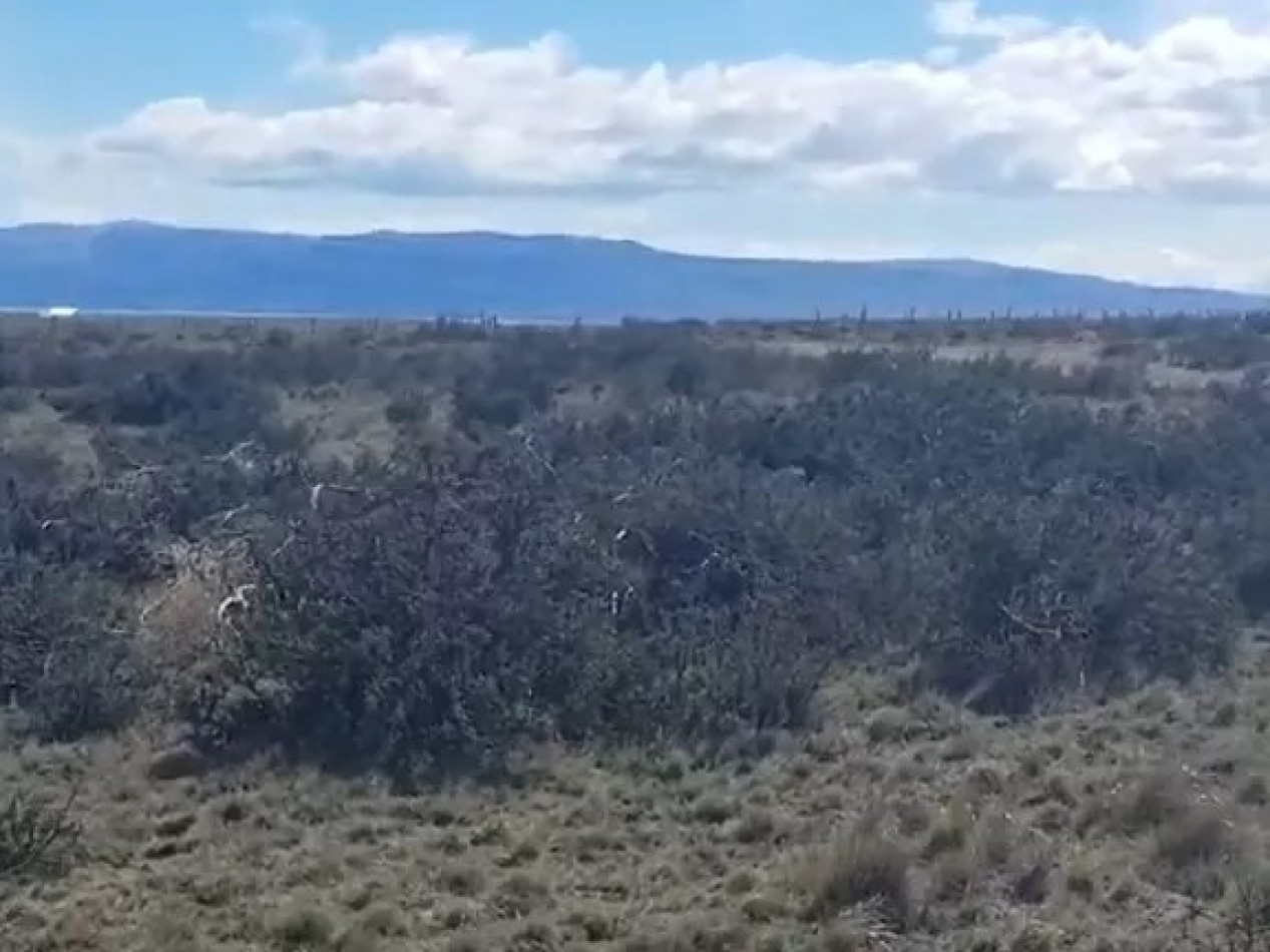 VENTA DE LOTE EN JARDINES DEL CALAFATE EN CALAFATE 