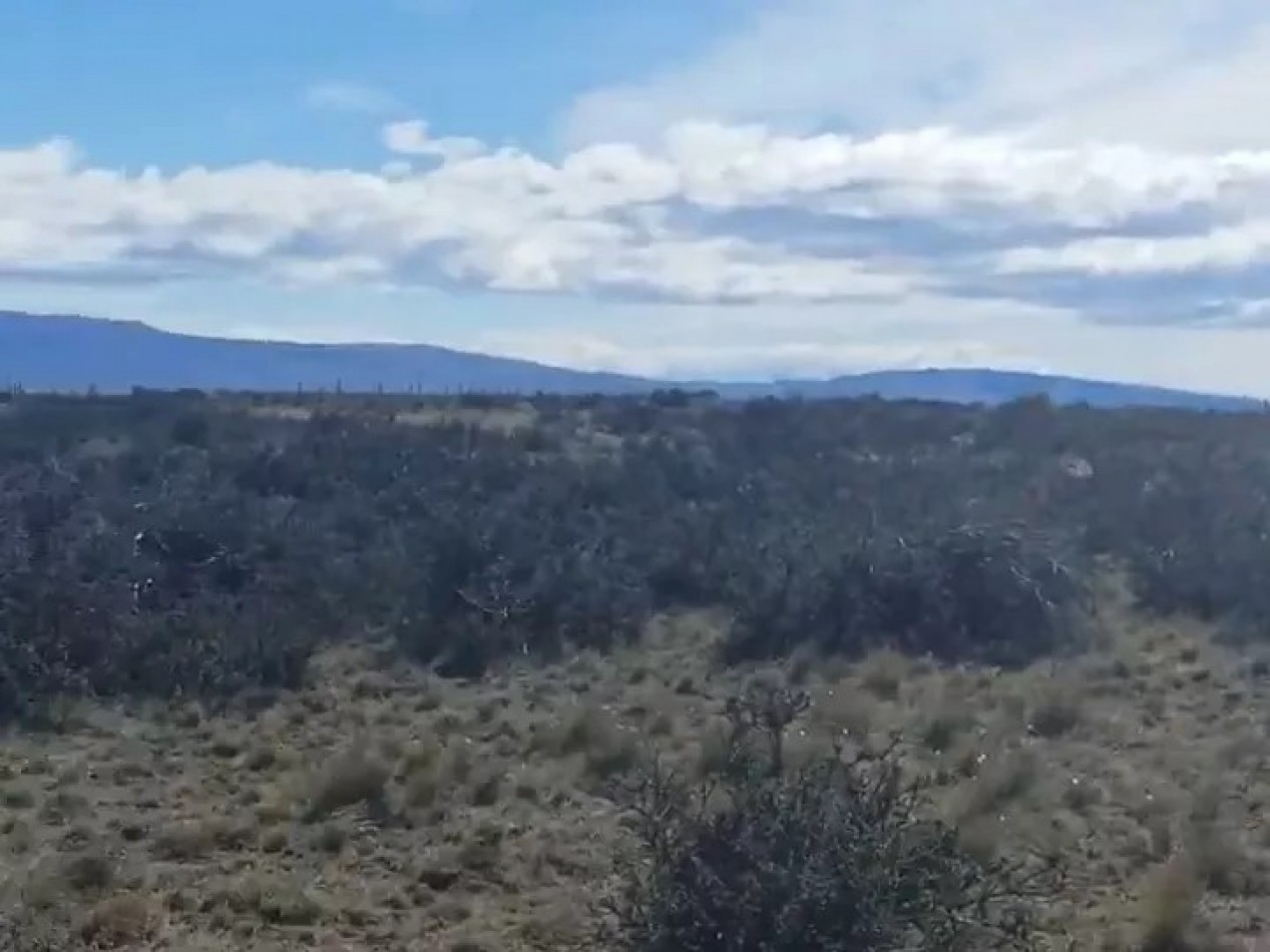 VENTA DE LOTE EN JARDINES DEL CALAFATE EN CALAFATE 