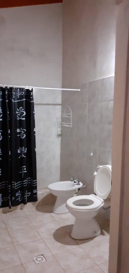 VENTA DE ALOJAMIENTO TURISTICO CON CASA Y GARAJE EN PLAYAS DORADAS RIO NEGRO