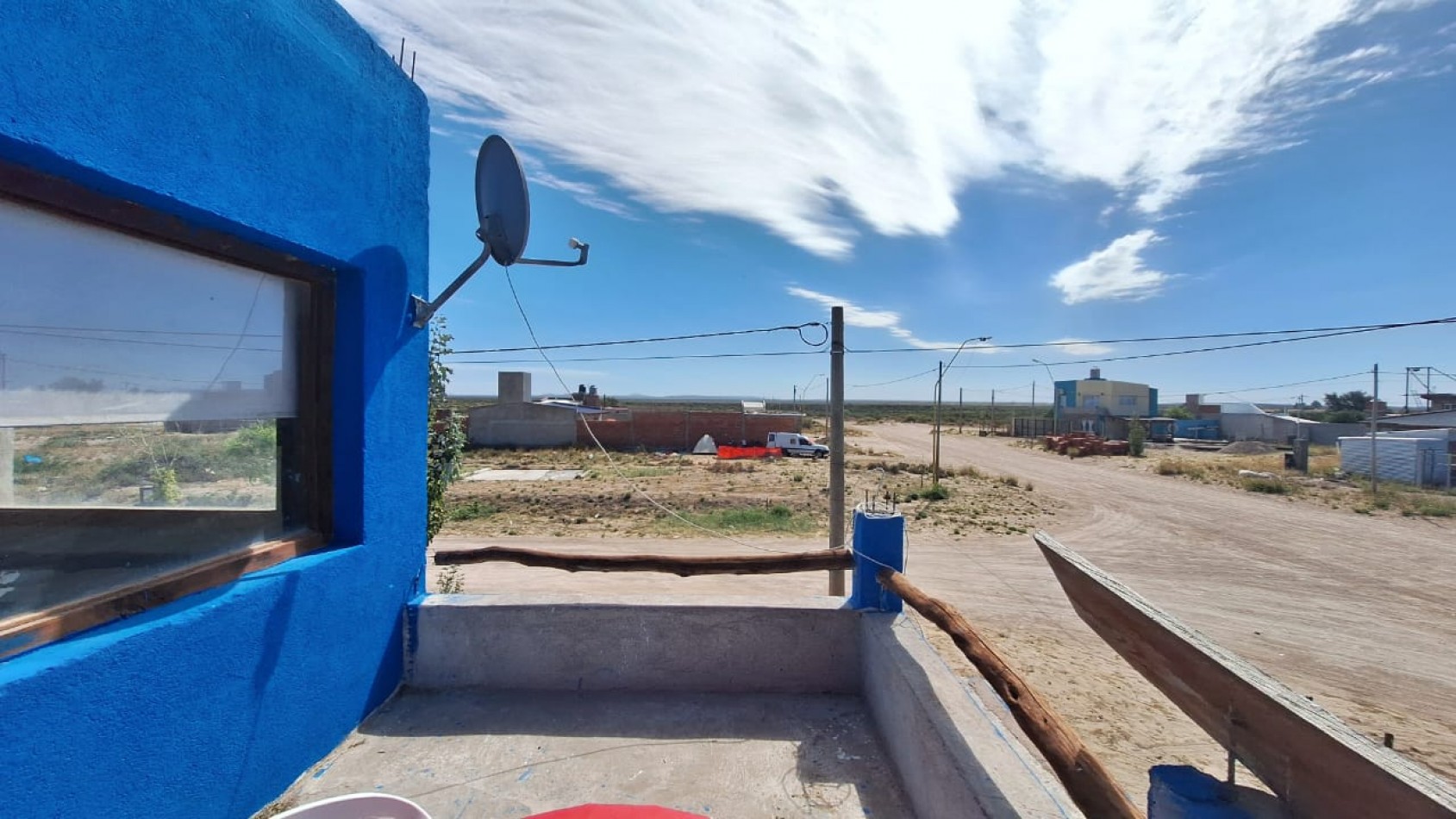 VENTA DE LOCAL COMERCIAL Y DEPARTAMENTO EN PLAYAS DORADAS RIO NEGRO