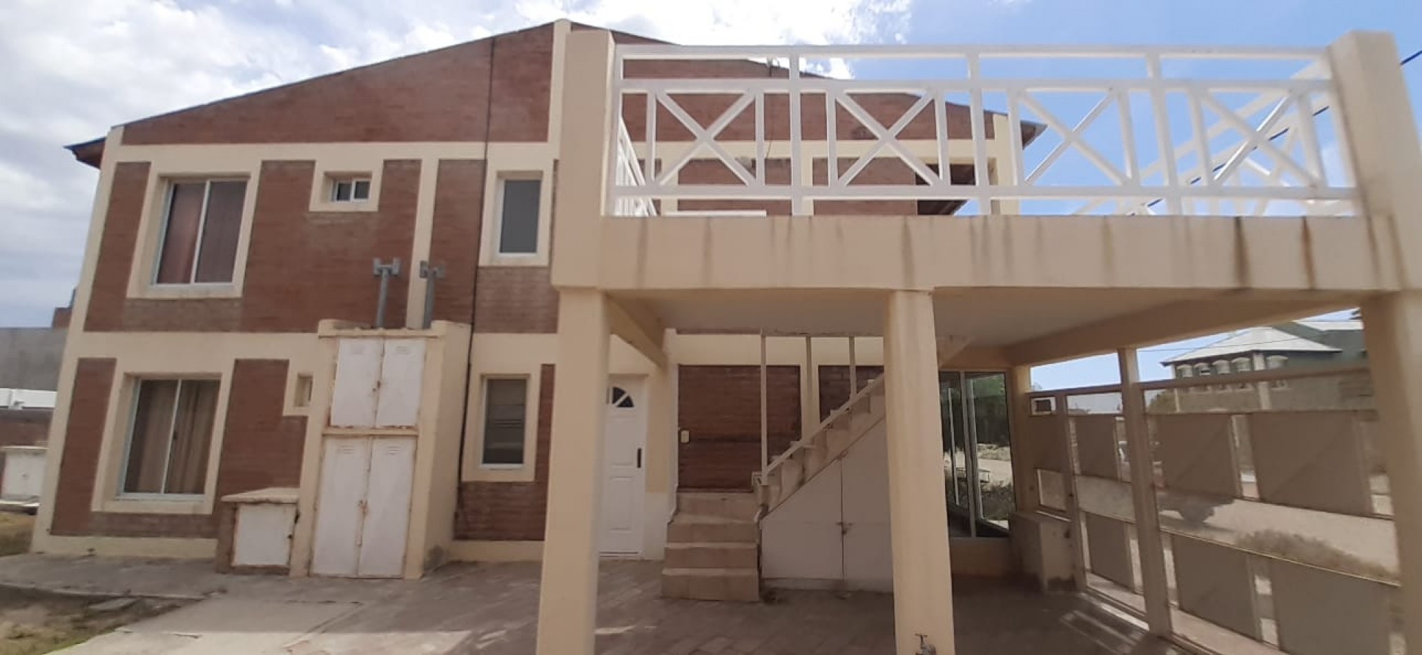 VENTA DE DEPARTAMENTOS CON VISTA AL MAR EN PLAYAS DORADAS RIO NEGRO 