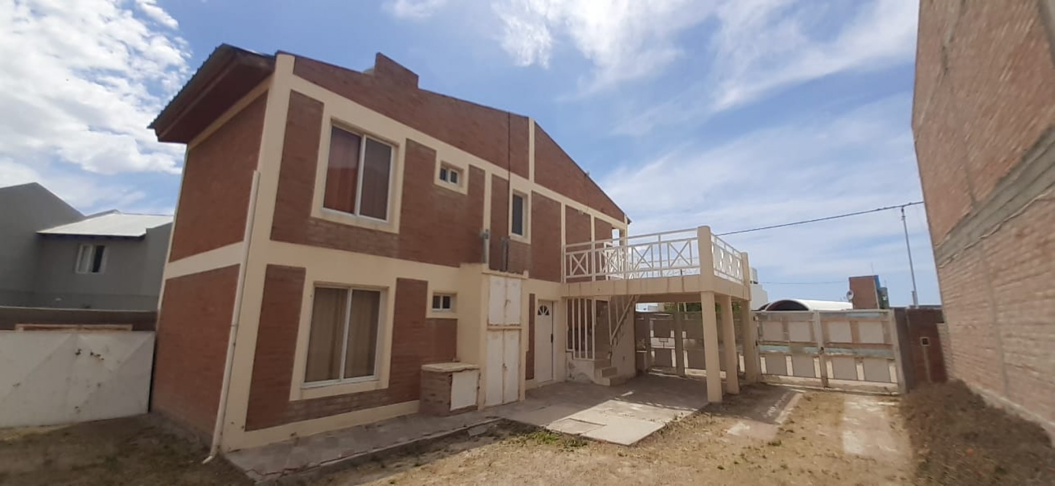 VENTA DE DEPARTAMENTOS CON VISTA AL MAR EN PLAYAS DORADAS RIO NEGRO 